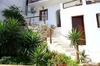Lykomides 2*