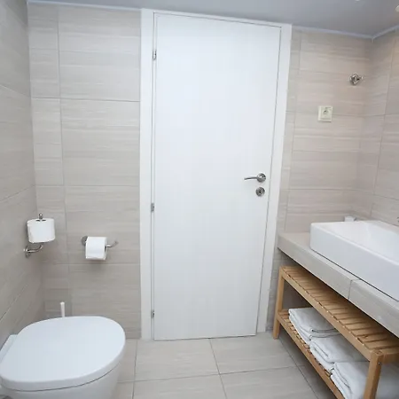 Lykomides Hotel